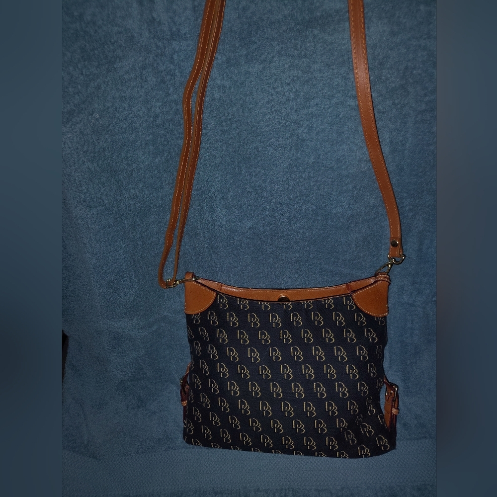 Authentic Dooney & Bourke Stylish Black and Brown Crossbody Bag
